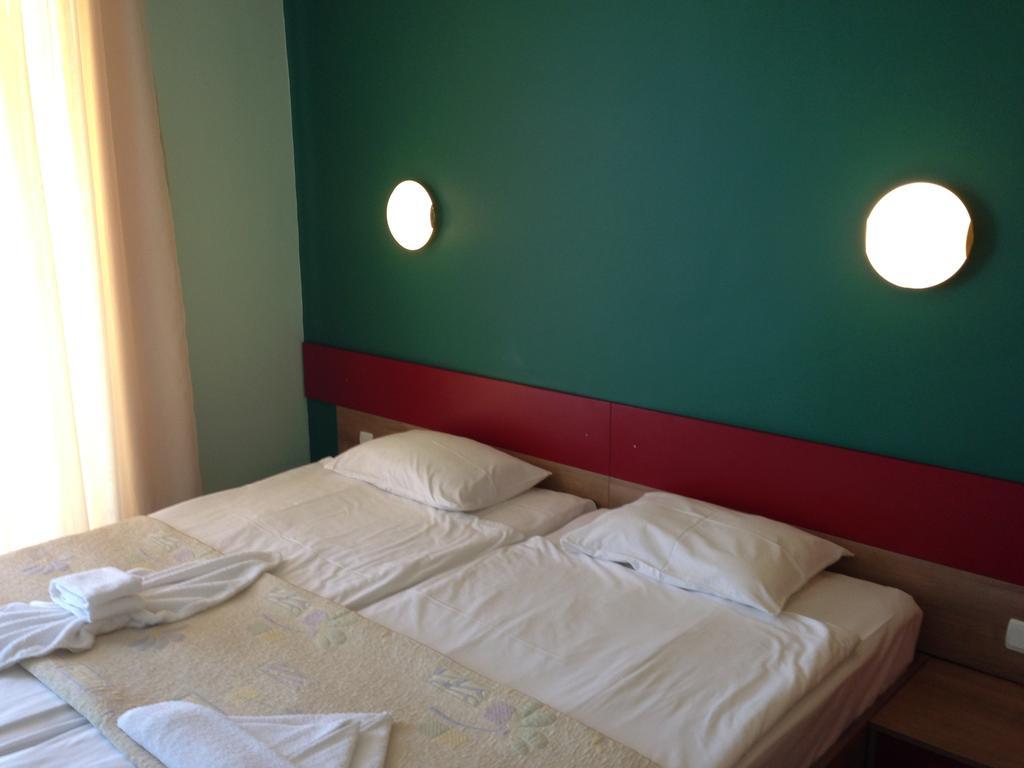 Kiparisite Hotel Slantschew brjag Exterior foto